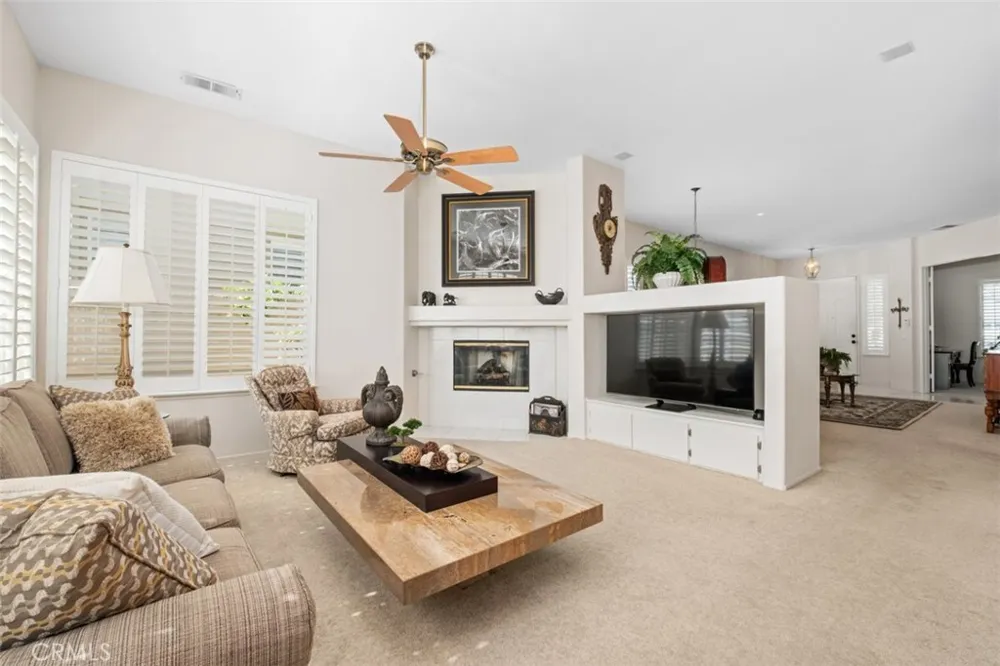 21522 Andorra Mission Viejo, CA 92692