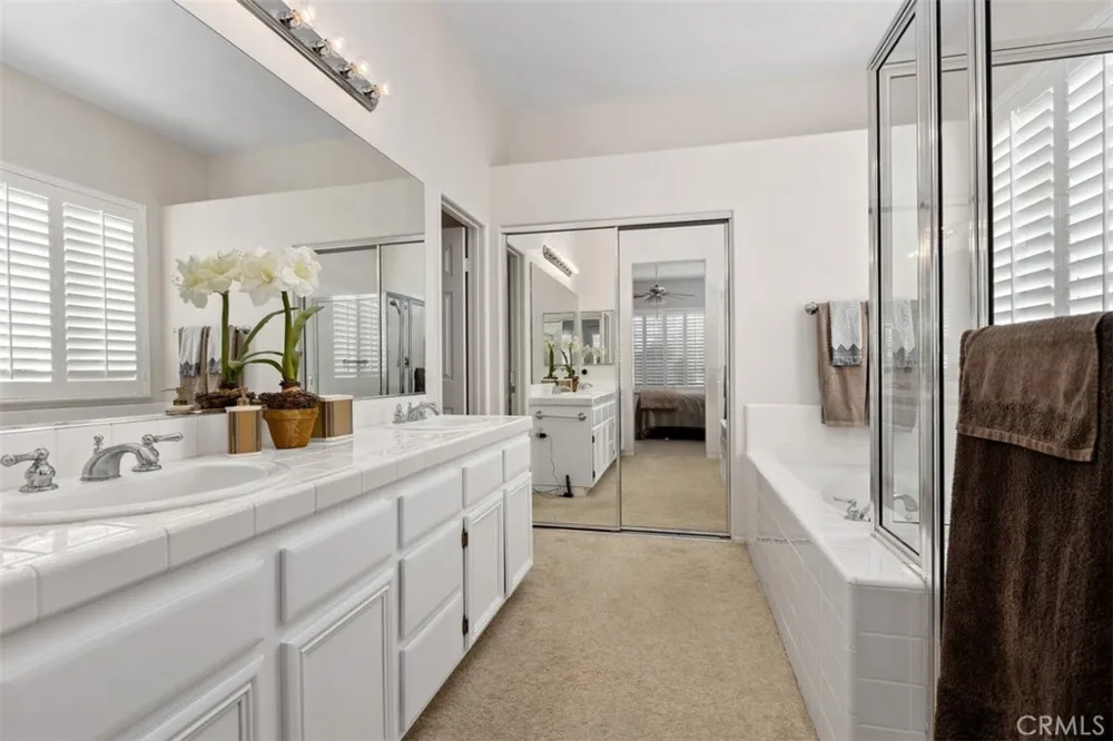 21522 Andorra Mission Viejo, CA 92692