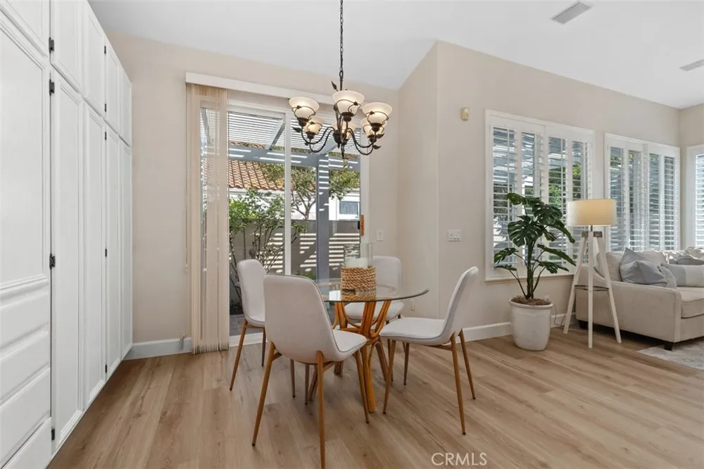 21522 Andorra Mission Viejo, CA 92692