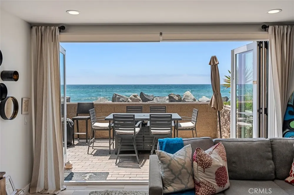 700 S The Strand #106 Oceanside, CA 92054