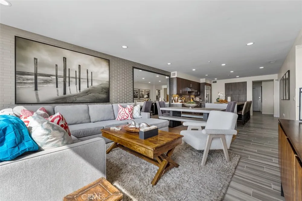 700 S The Strand #106 Oceanside, CA 92054