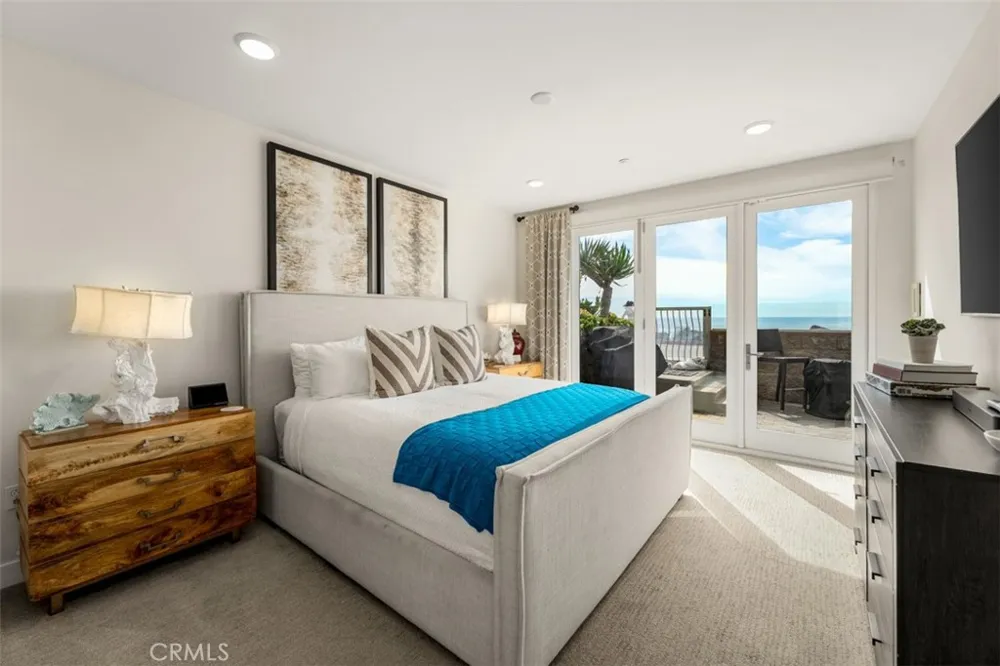 700 S The Strand #106 Oceanside, CA 92054