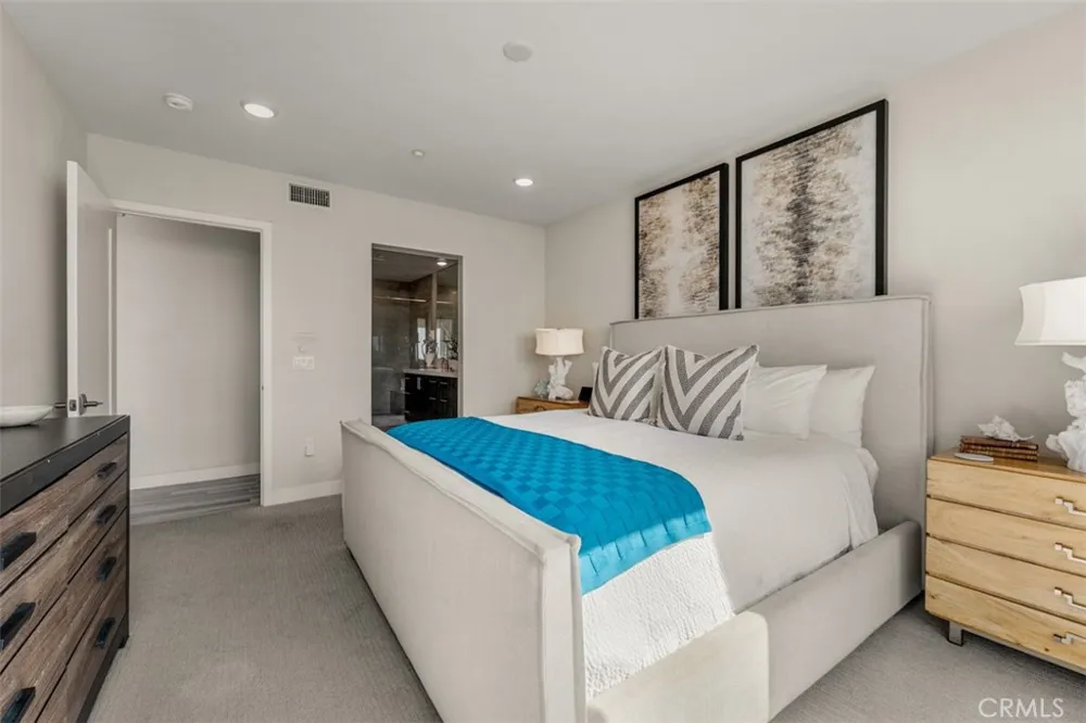 700 S The Strand #106 Oceanside, CA 92054