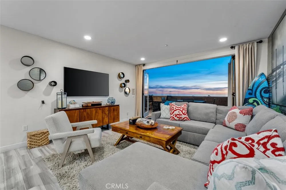 700 S The Strand #106 Oceanside, CA 92054