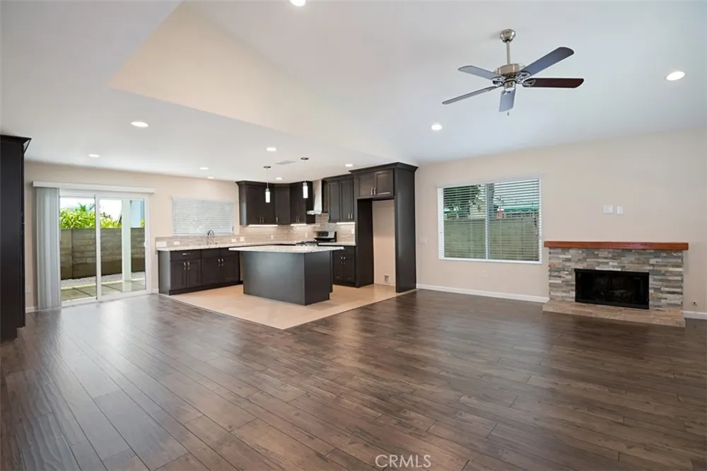 602 Carnation Placentia, CA 92870