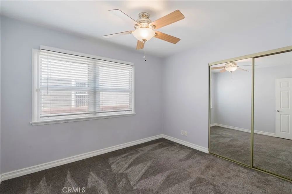 6160 Pepperwood Lakewood, CA 90712