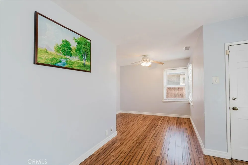 6160 Pepperwood Lakewood, CA 90712