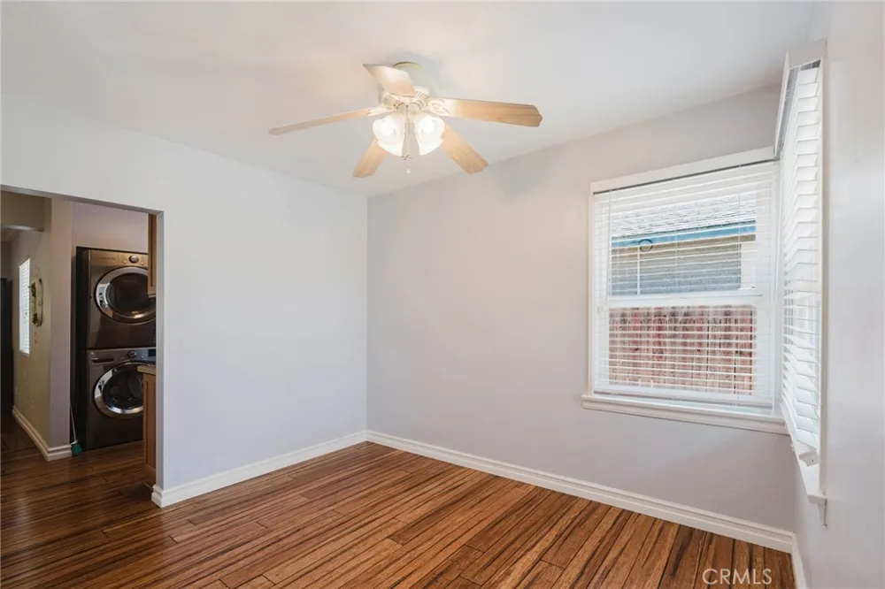 6160 Pepperwood Lakewood, CA 90712