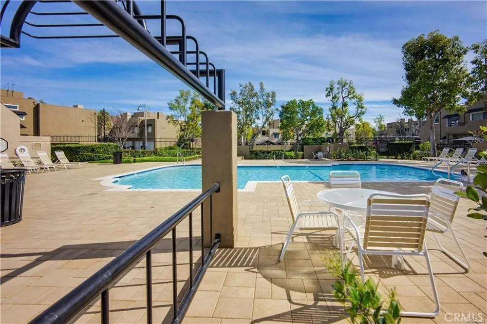 27974 Crimson Mission Viejo, CA 92691