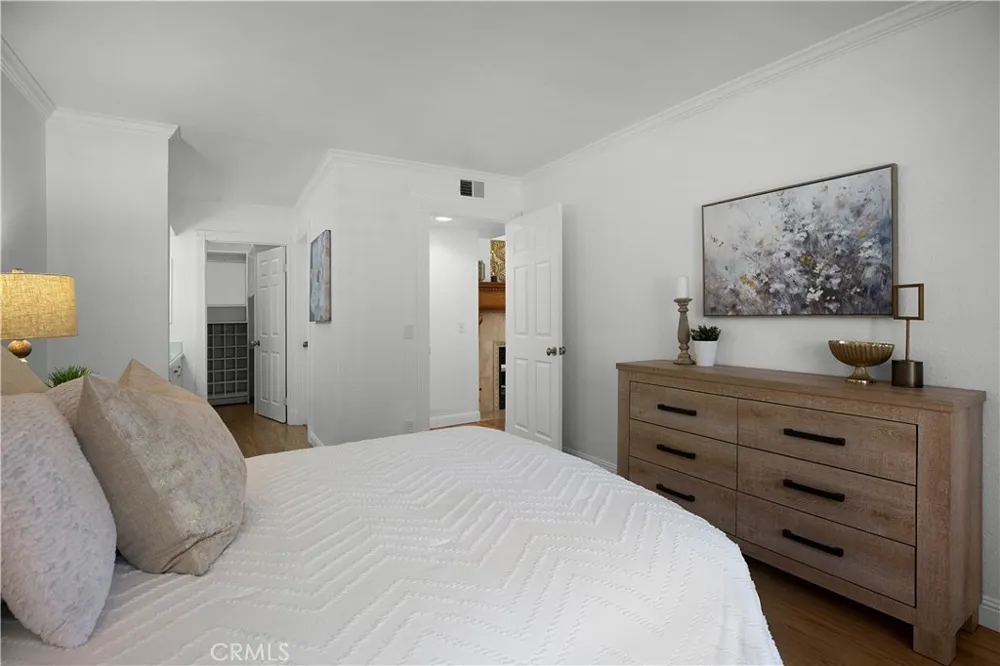 27974 Crimson Mission Viejo, CA 92691