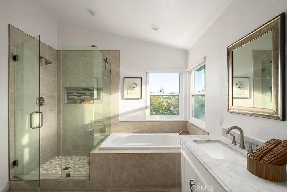 24882 Oxford Drive Laguna Niguel, CA 92677