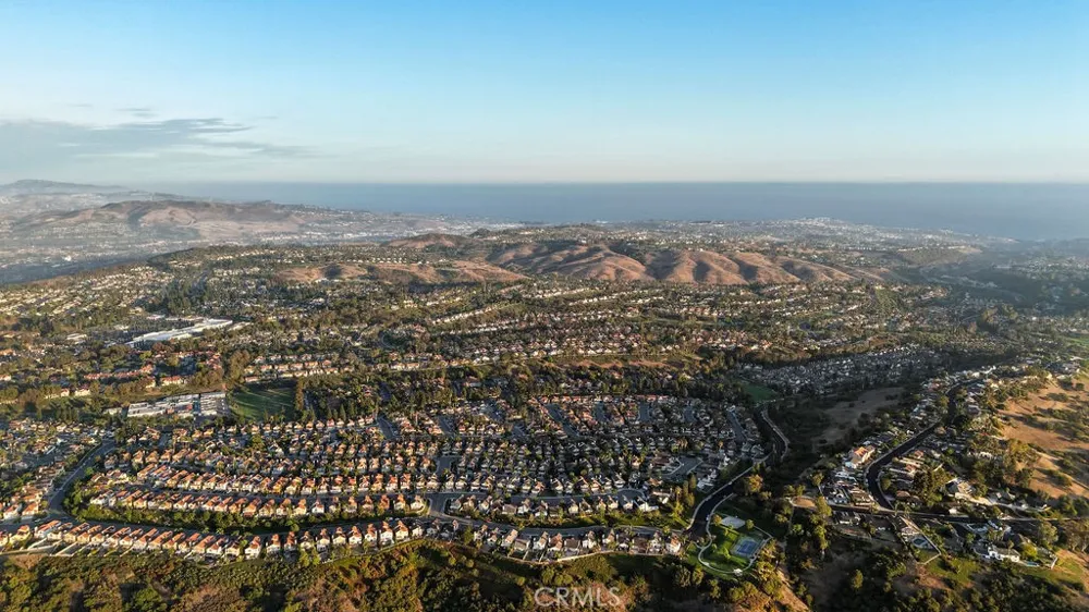 24882 Oxford Drive Laguna Niguel, CA 92677