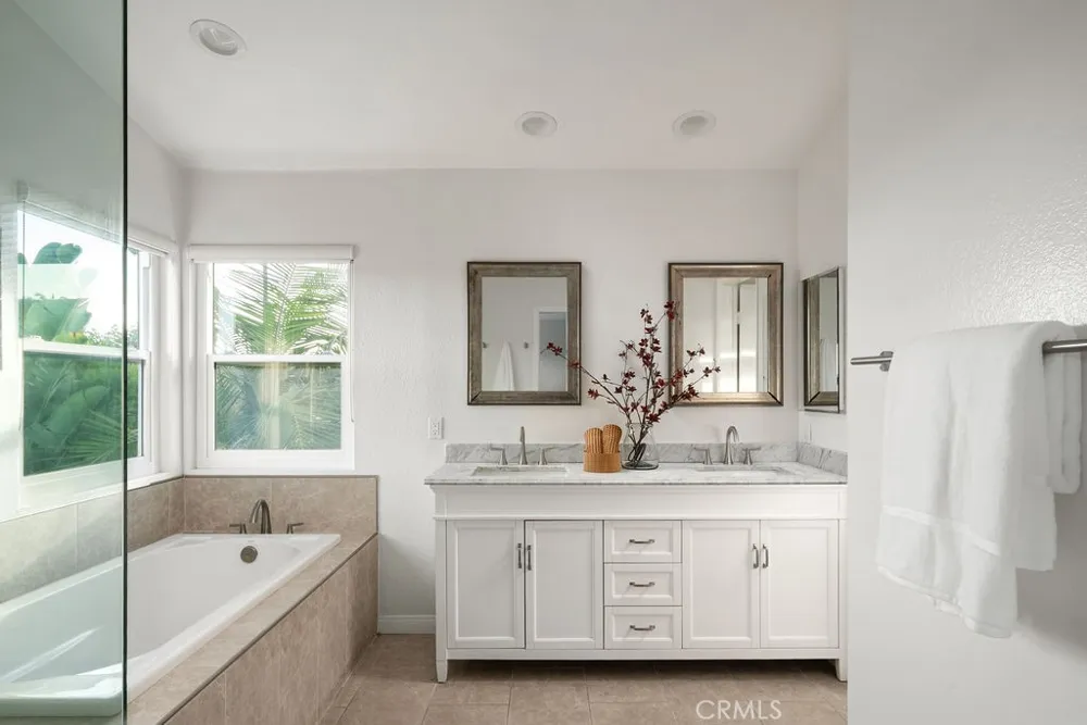 24882 Oxford Drive Laguna Niguel, CA 92677