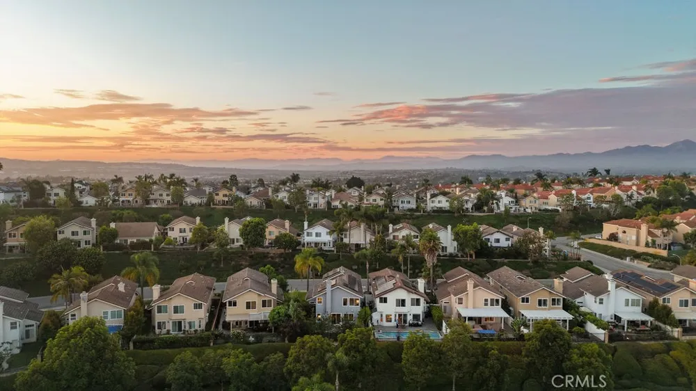 24882 Oxford Drive Laguna Niguel, CA 92677