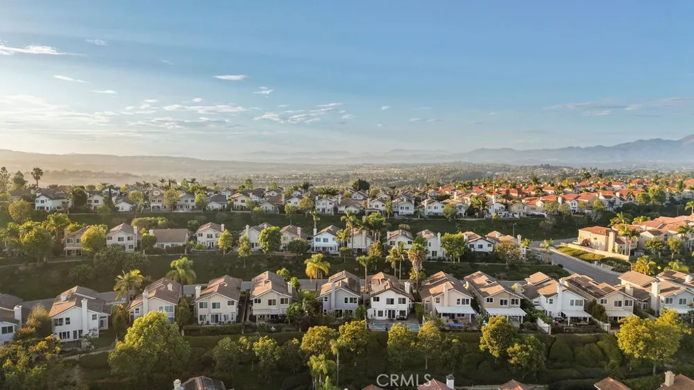 24882 Oxford Drive Laguna Niguel, CA 92677