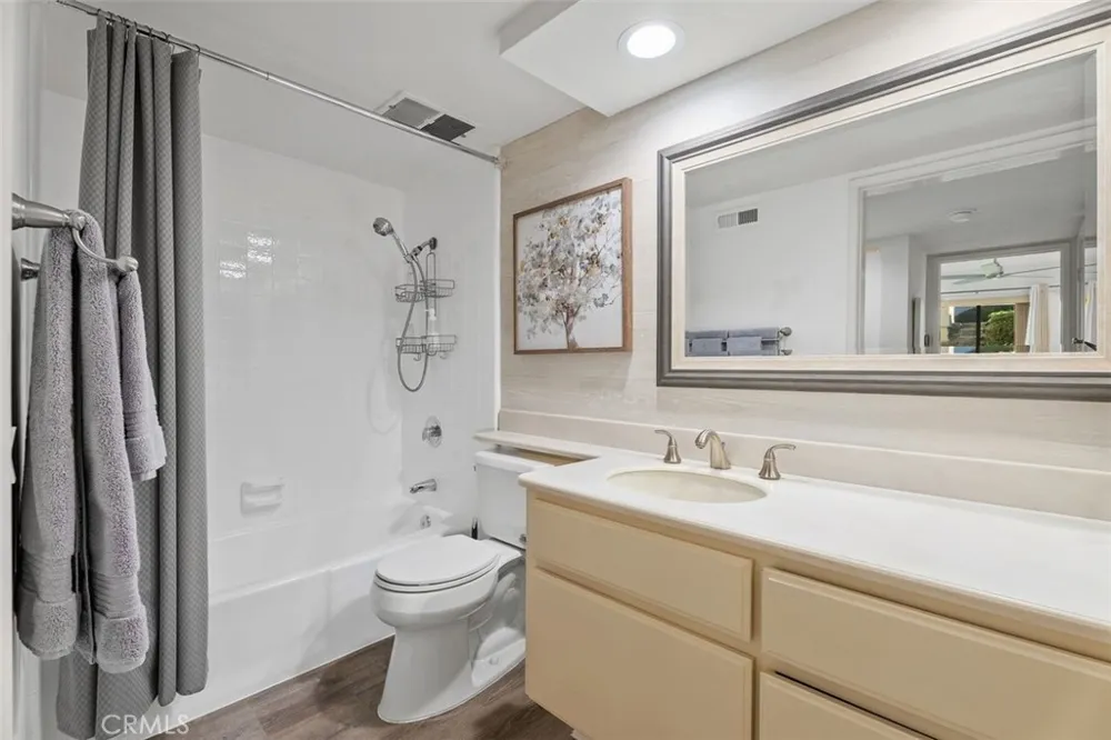 22522 Campos Mission Viejo, CA 92692
