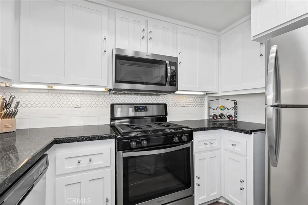 22522 Campos Mission Viejo, CA 92692