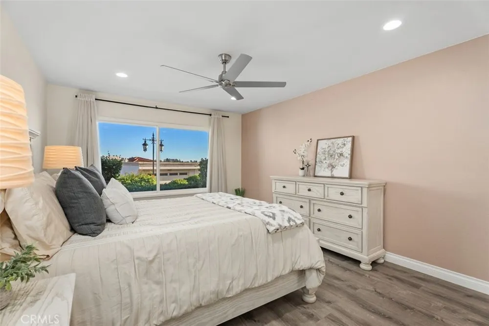 22522 Campos Mission Viejo, CA 92692