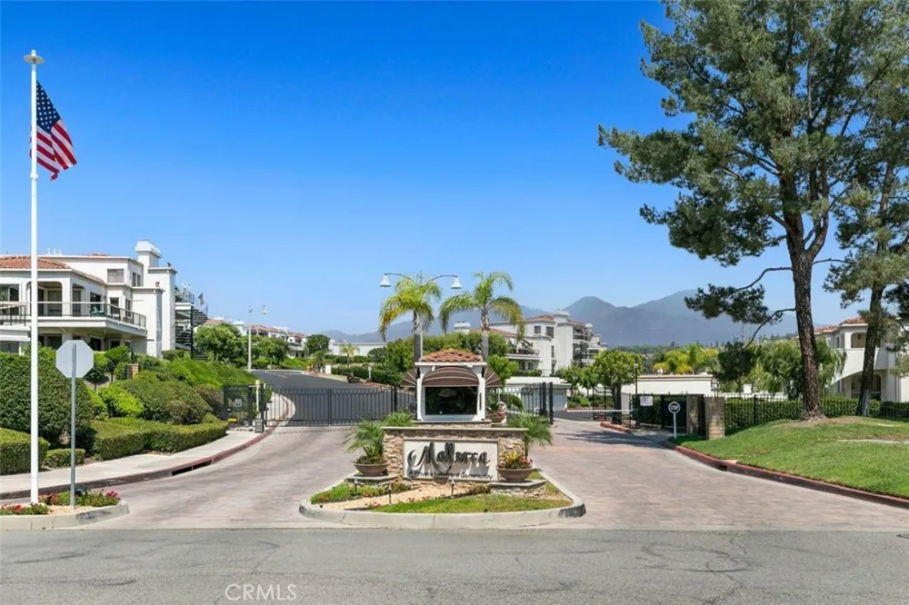 22522 Campos Mission Viejo, CA 92692