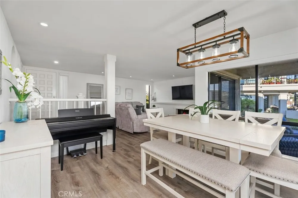 22522 Campos Mission Viejo, CA 92692