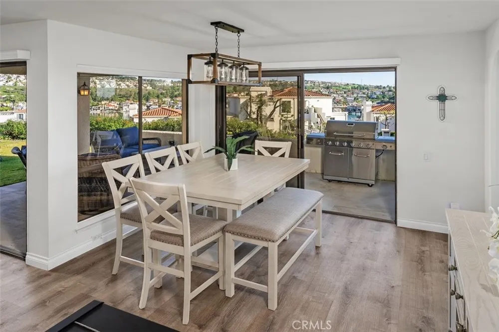 22522 Campos Mission Viejo, CA 92692