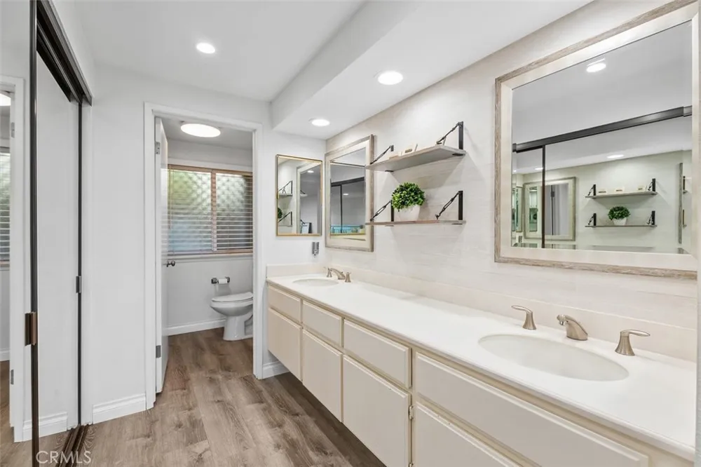 22522 Campos Mission Viejo, CA 92692