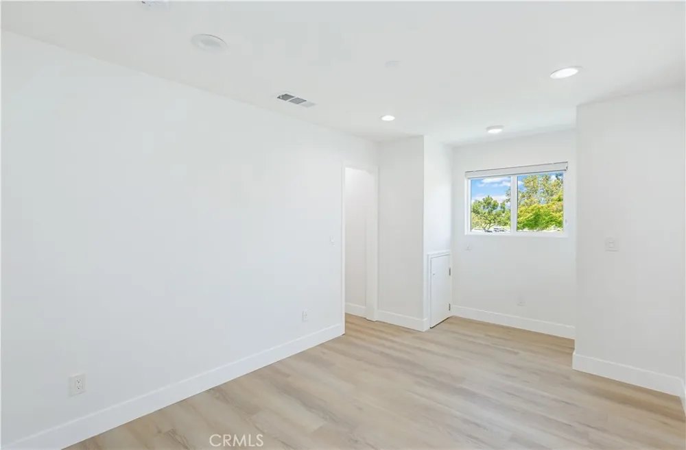 13631 University Westminster, CA 92683