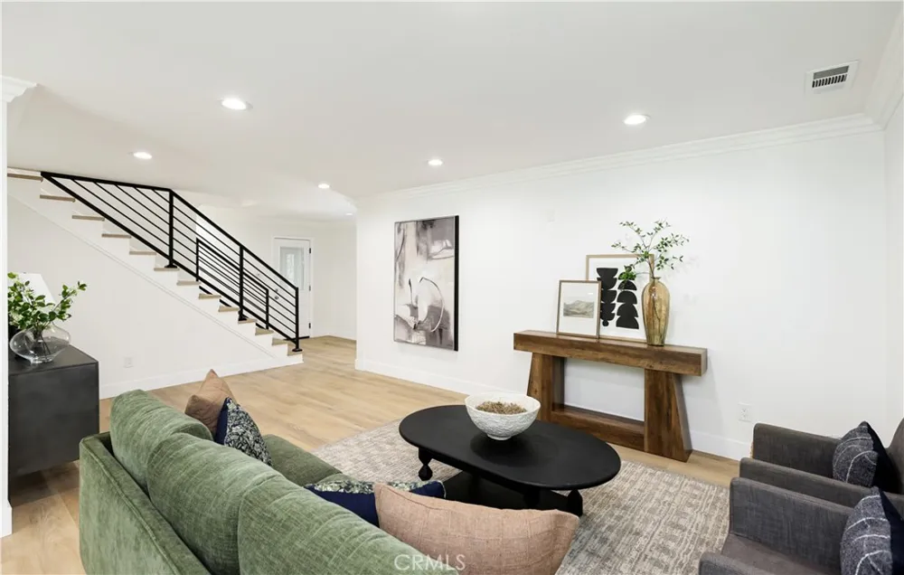 13631 University Westminster, CA 92683