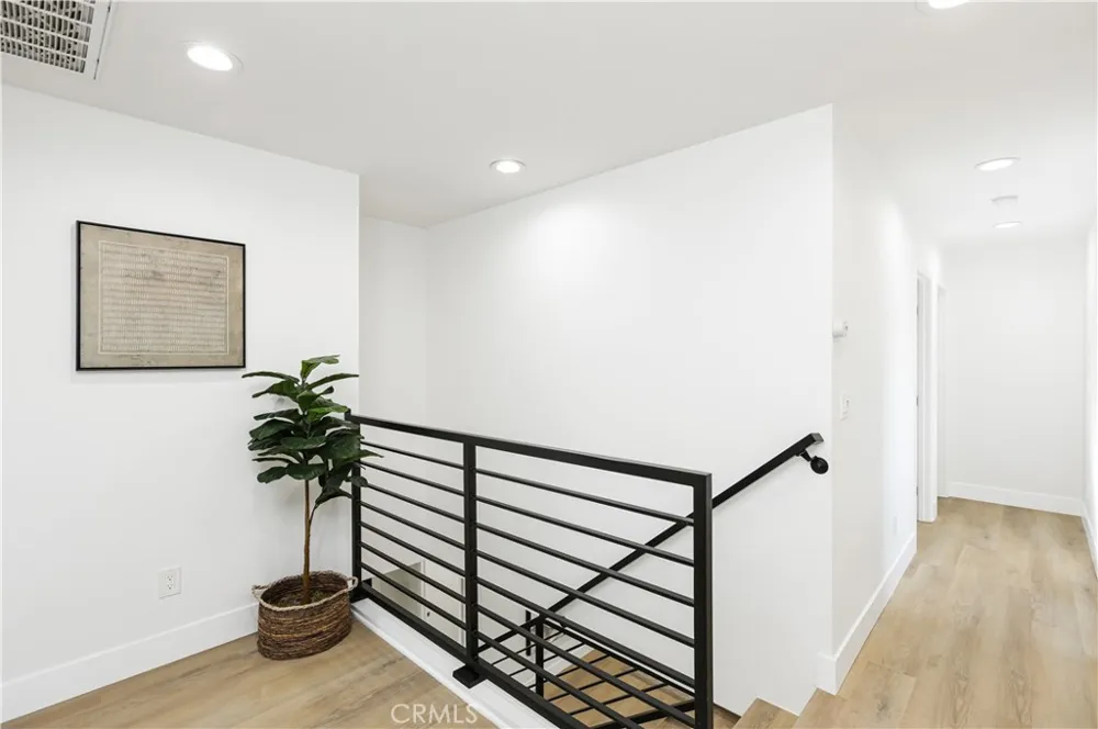 13631 University Westminster, CA 92683