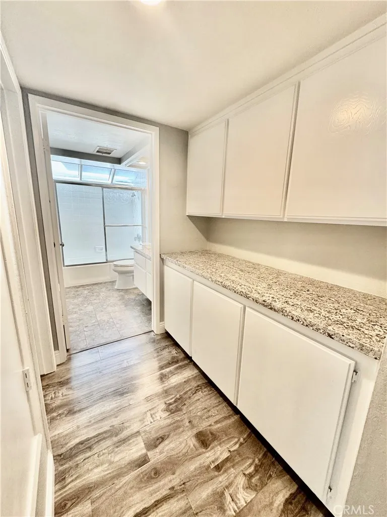 27792 Alfabia #7 Mission Viejo, CA 92692