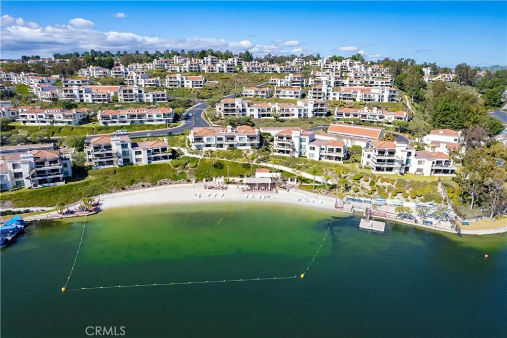 27792 Alfabia #7 Mission Viejo, CA 92692