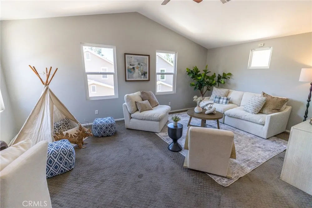 13051 Arborwalk Lane Tustin, CA 92782