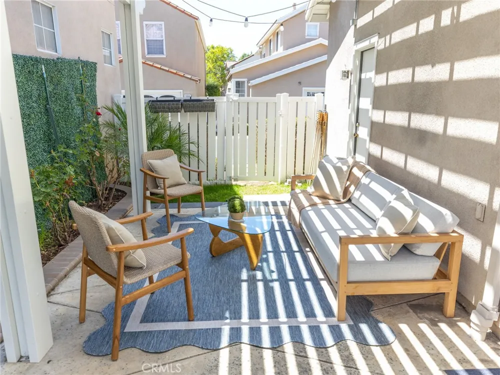 13051 Arborwalk Lane Tustin, CA 92782