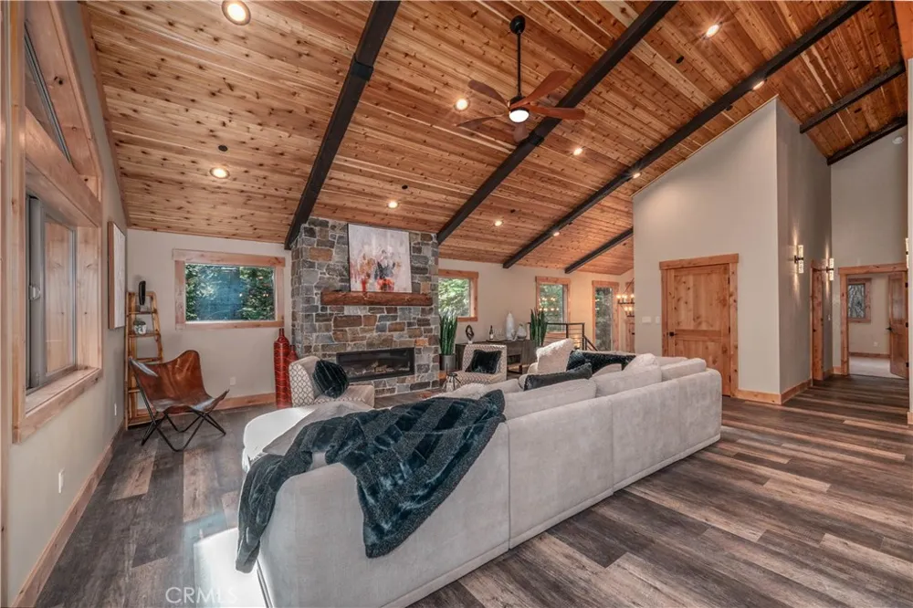644 Tata South Lake Tahoe, CA 96150