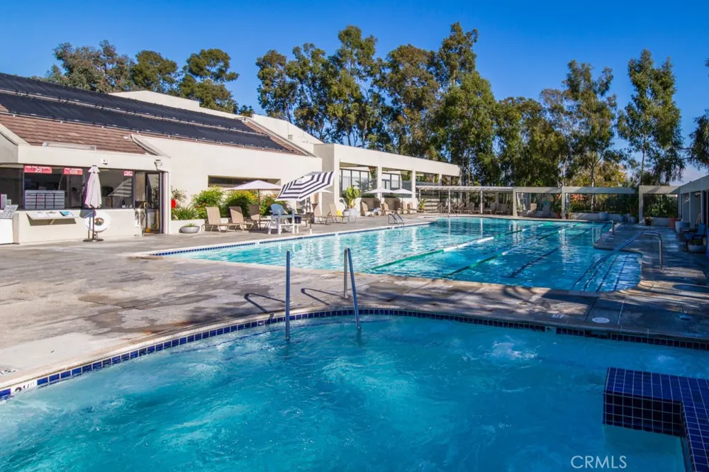 2404 Via Mariposa W #3D Laguna Woods, CA 92637