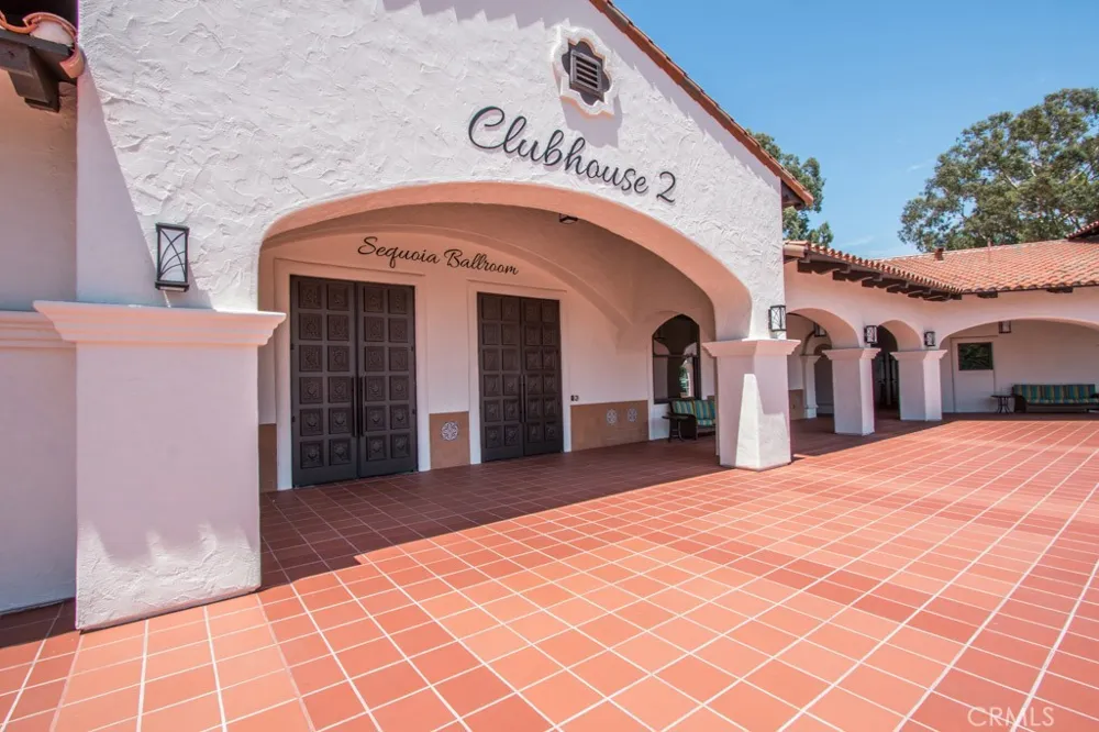 2404 Via Mariposa W #3D Laguna Woods, CA 92637