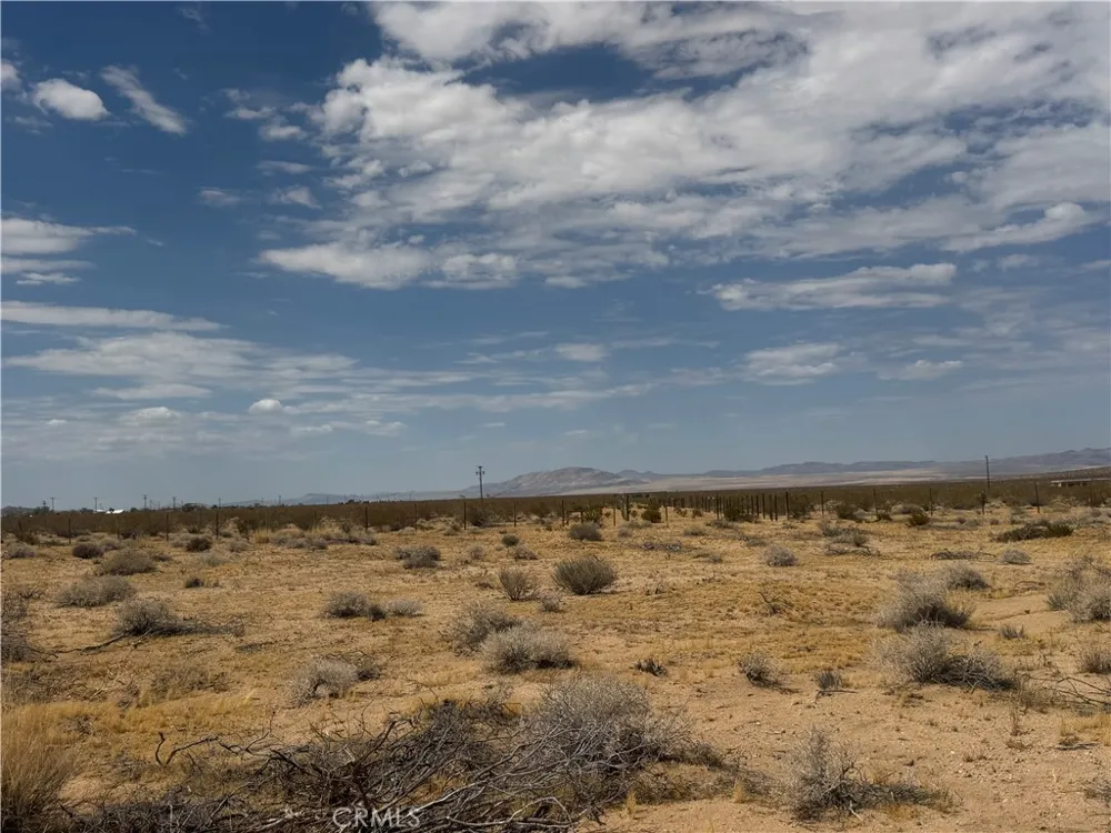 62626 Pole Road Joshua Tree, CA 92252