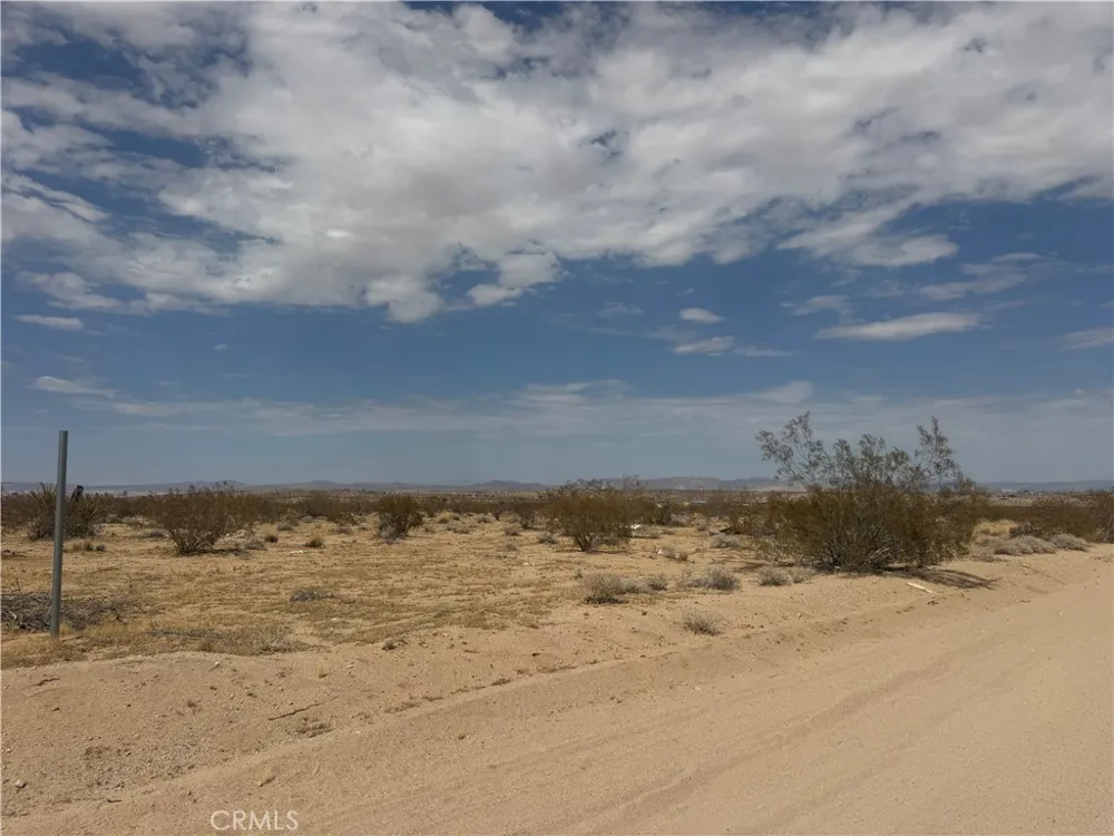 62626 Pole Road Joshua Tree, CA 92252
