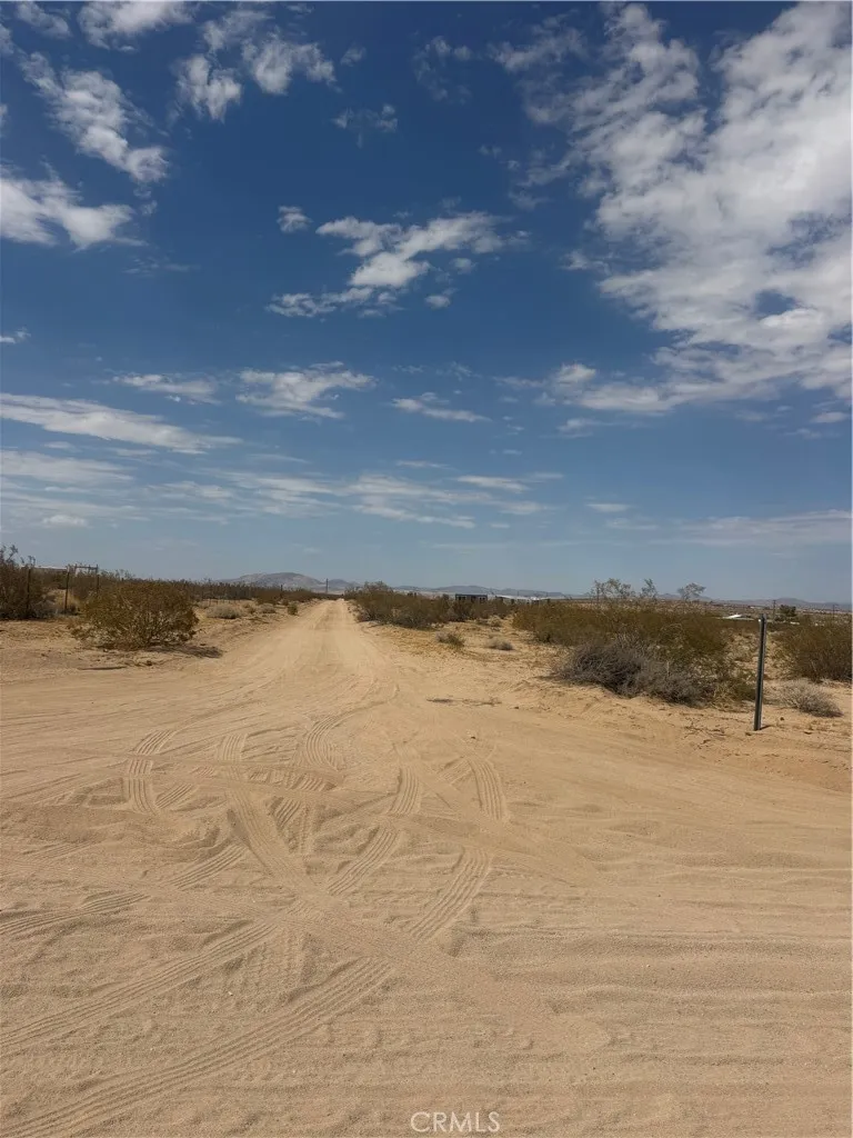 62626 Pole Road Joshua Tree, CA 92252