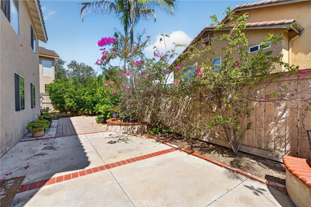 3 Laurelwood Aliso Viejo, CA 92656
