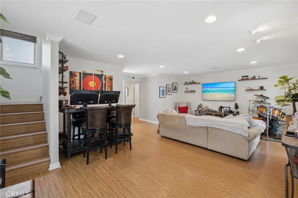 415 Goldenrod Corona del Mar, CA 92625