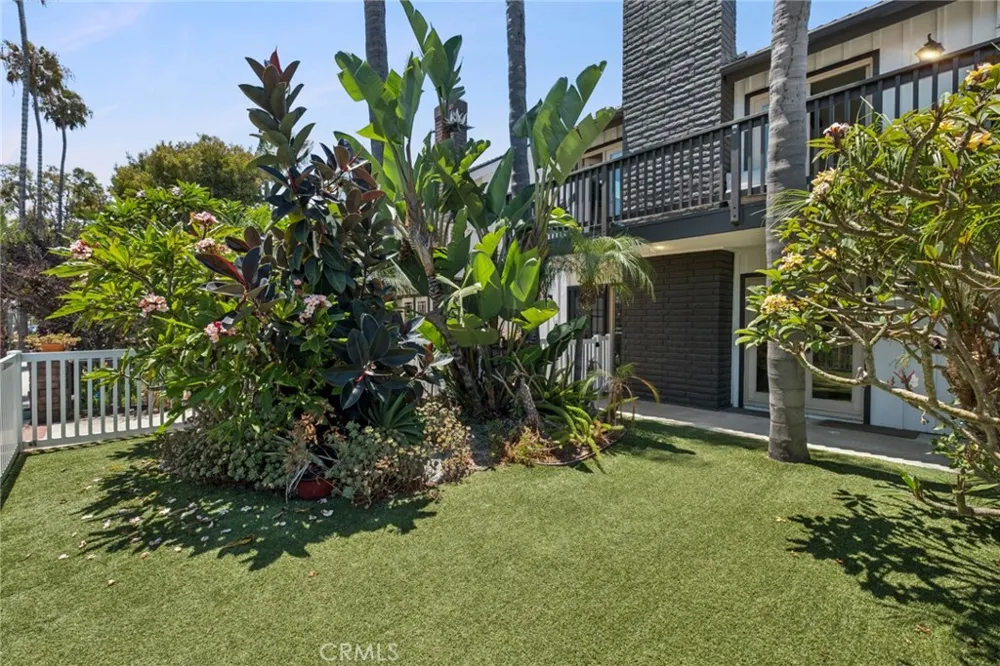 415 Goldenrod Corona del Mar, CA 92625
