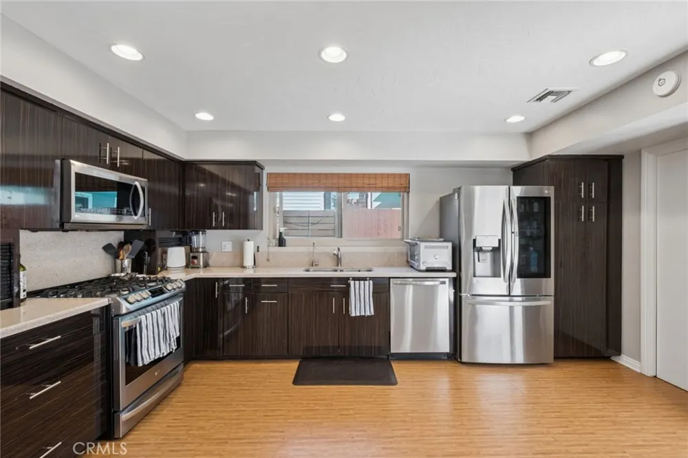 415 Goldenrod Corona del Mar, CA 92625