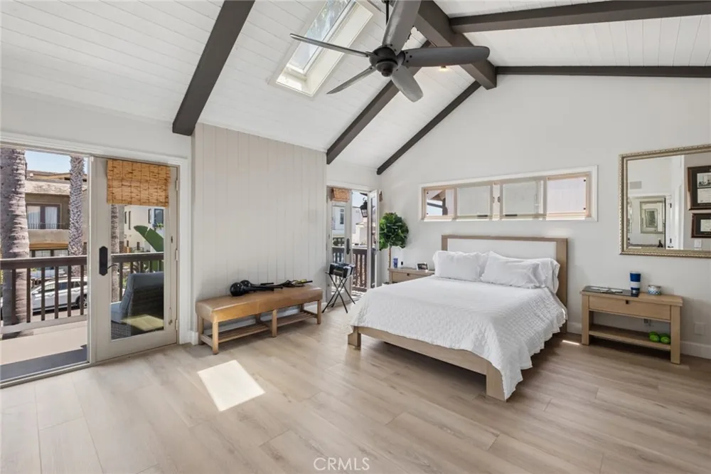 415 Goldenrod Corona del Mar, CA 92625