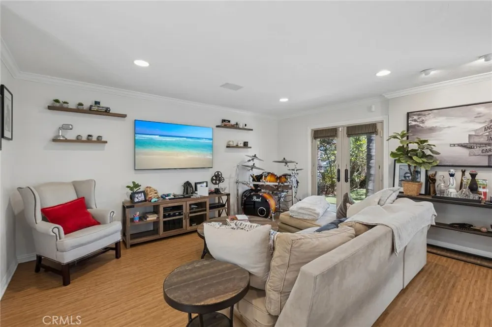 415 Goldenrod Corona del Mar, CA 92625