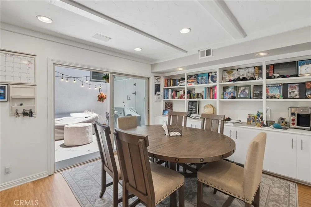 415 Goldenrod Corona del Mar, CA 92625