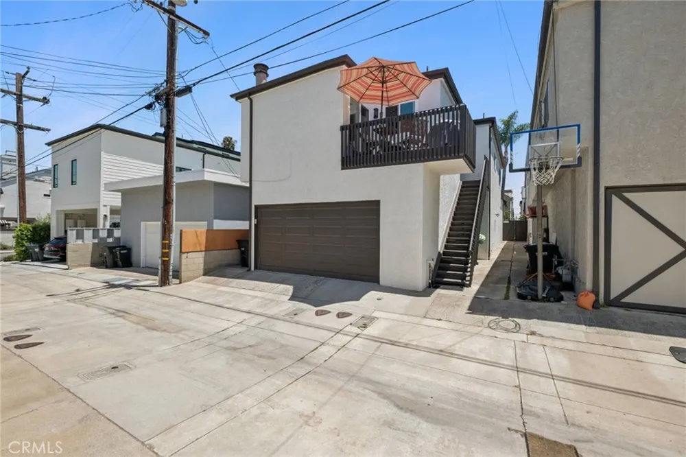 415 Goldenrod Corona del Mar, CA 92625