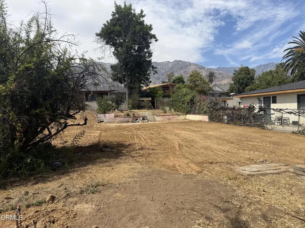 591 Alameda Street Altadena, CA 91001