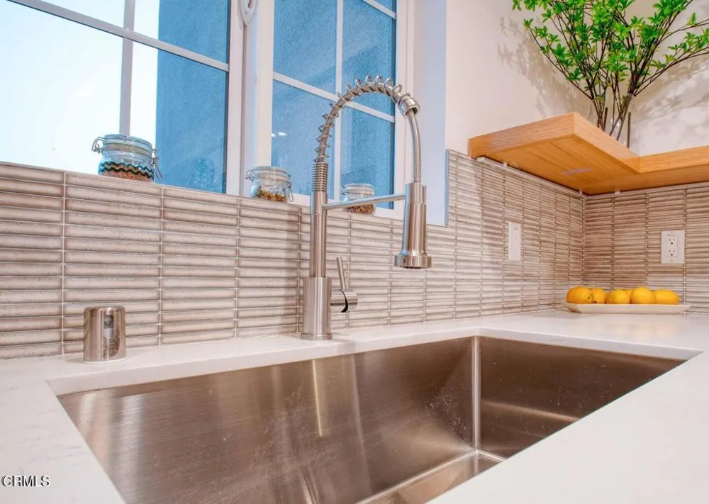 2333 Langdale Avenue Los Angeles, CA 90041
