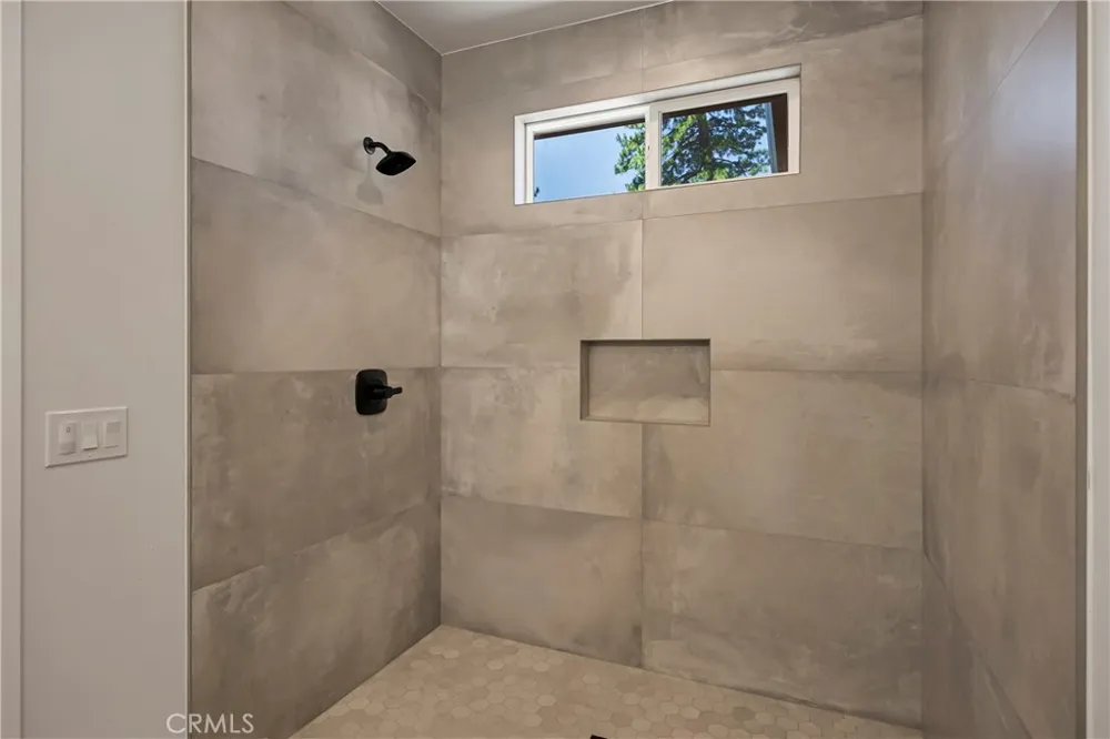5677 Pentz Road Paradise, CA 95969